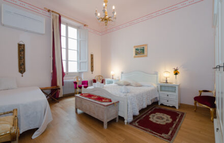 Ghibellina Elegant Apartment with 4 bedrooms